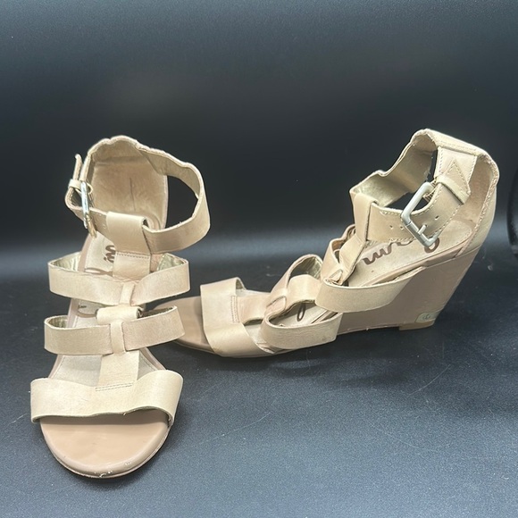 Women's Tan Strappy Sam Edelman Sabrina wedge Sandals size 7.5 - Picture 2 of 7